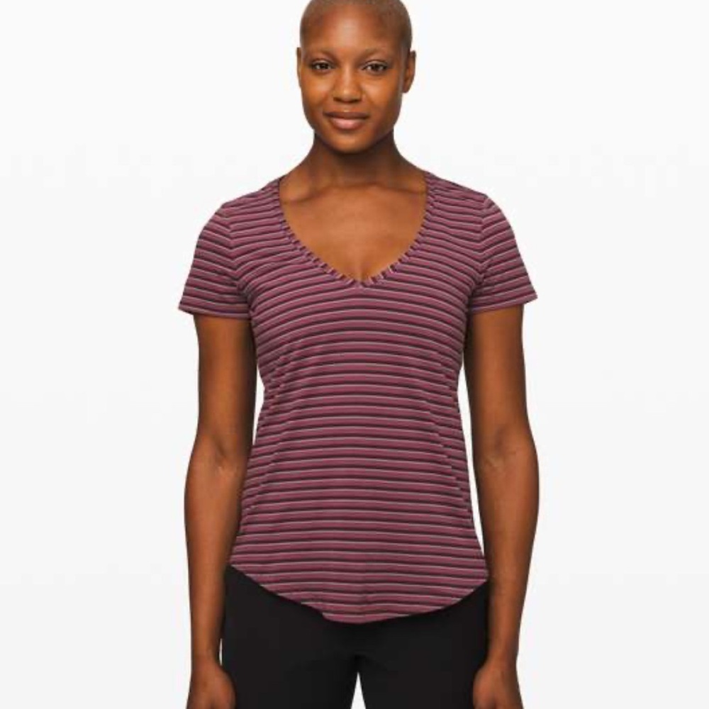 LULULEMON LOVE TEE. Small(?)